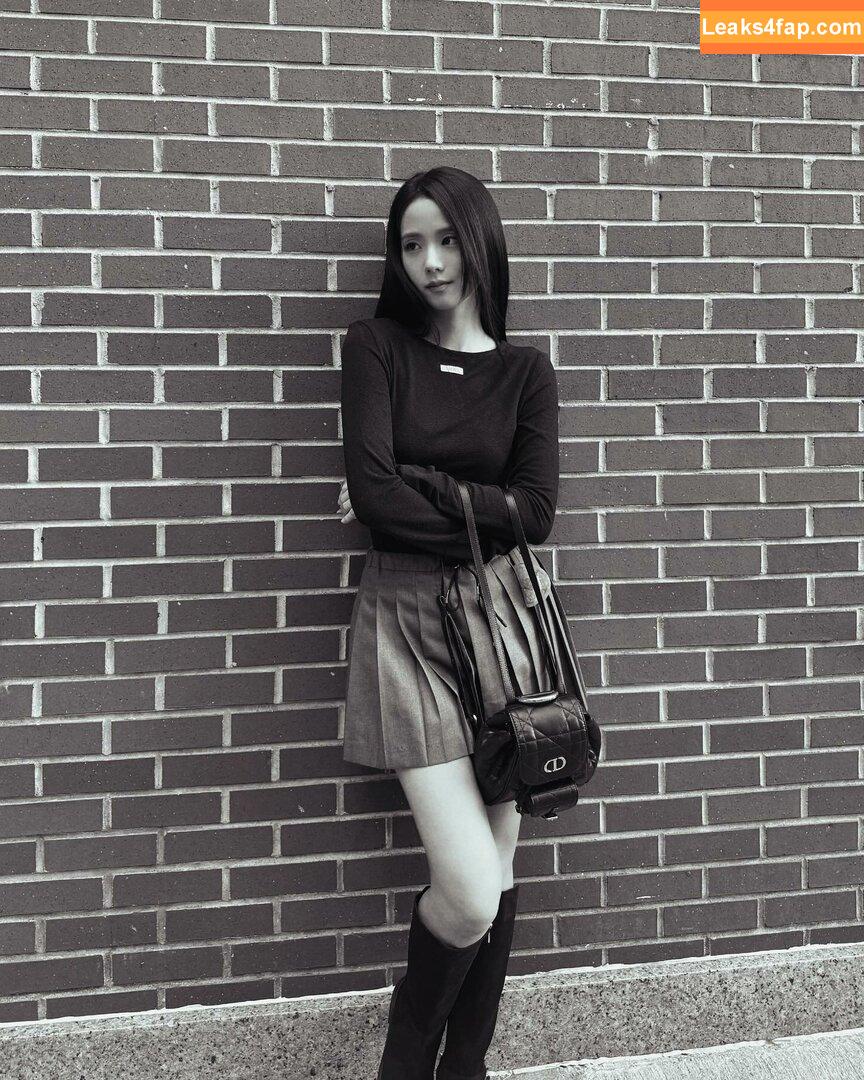 Jisoo / BLACKPINK / qenshizu / sooyaaa__ leaked photo photo #0699