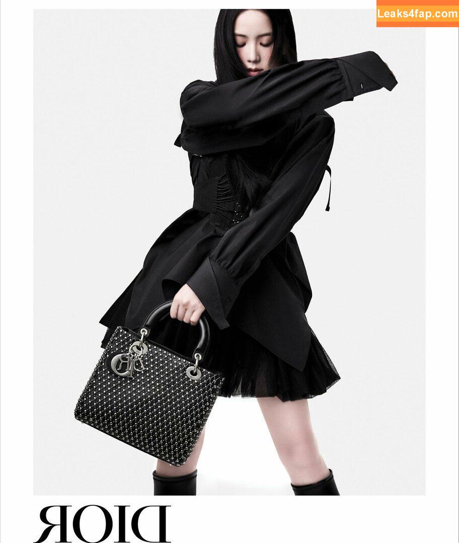 Jisoo / BLACKPINK / qenshizu / sooyaaa__ leaked photo photo #0705