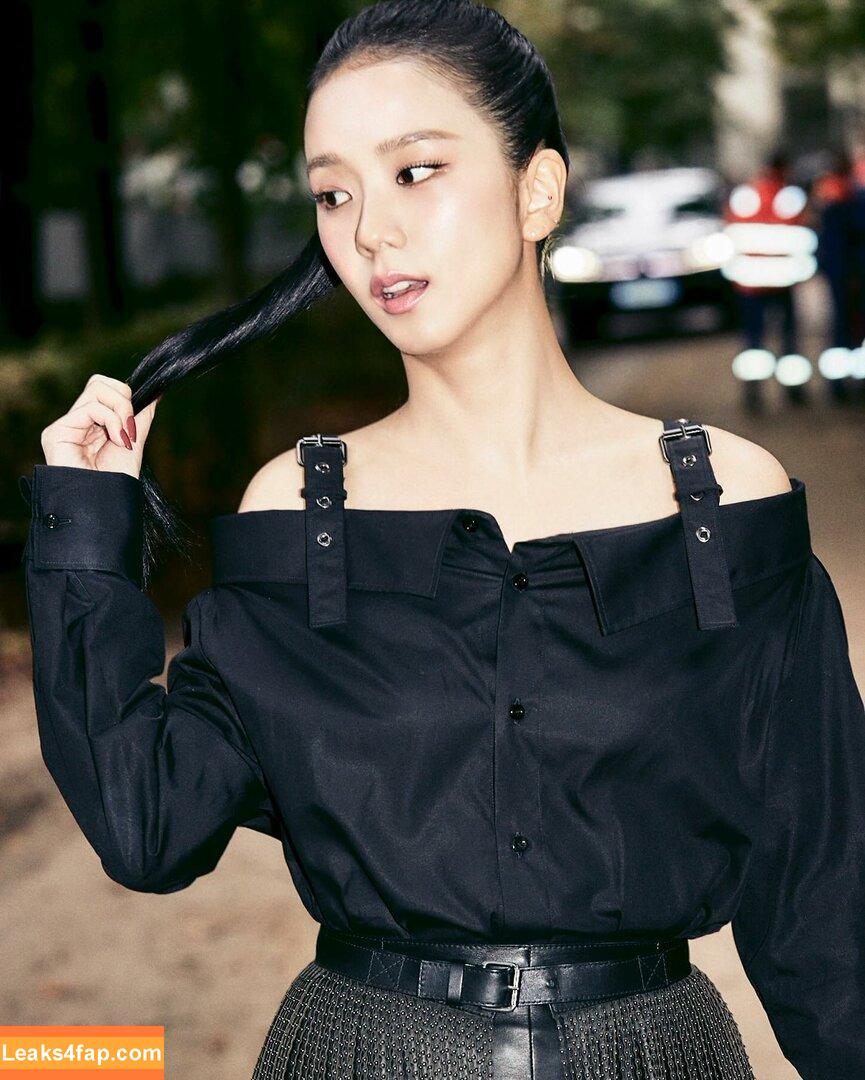 Jisoo / BLACKPINK / qenshizu / sooyaaa__ leaked photo photo #0718