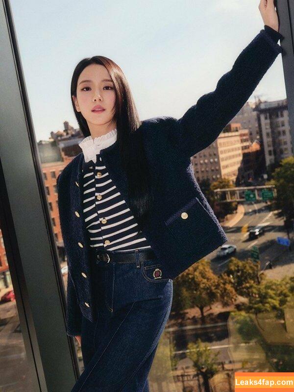 Jisoo / BLACKPINK / qenshizu / sooyaaa__ leaked photo photo #0790