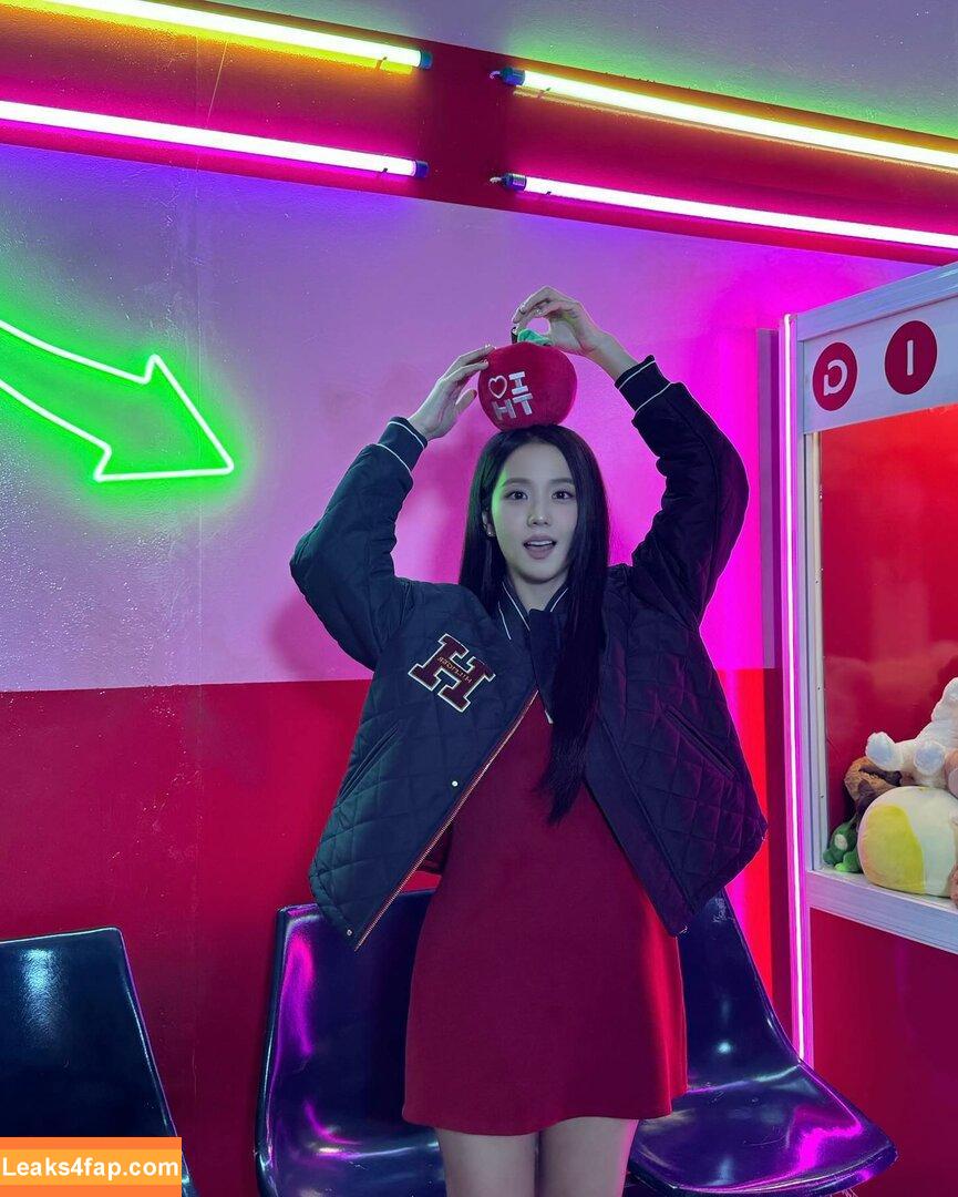 Jisoo / BLACKPINK / qenshizu / sooyaaa__ leaked photo photo #0794