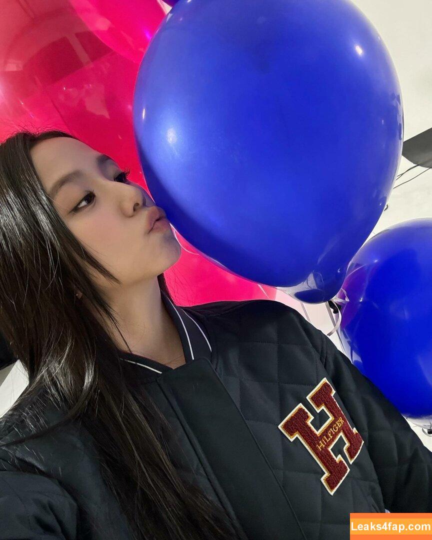 Jisoo / BLACKPINK / qenshizu / sooyaaa__ leaked photo photo #0800