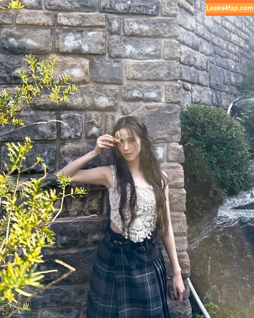 Jisoo / BLACKPINK / qenshizu / sooyaaa__ leaked photo photo #0817