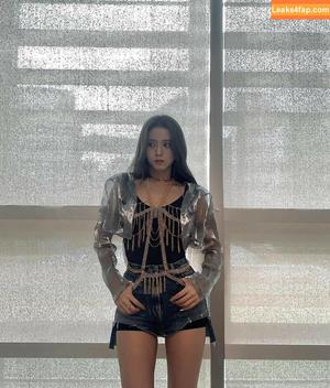 Jisoo photo #0024