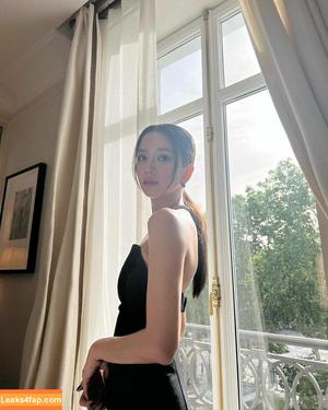 Jisoo photo #0042