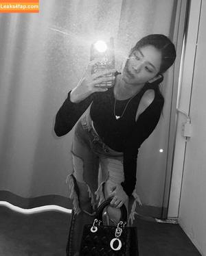 Jisoo photo #0062