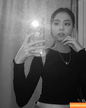 Jisoo photo #0063