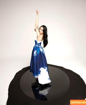 Jisoo photo #0067