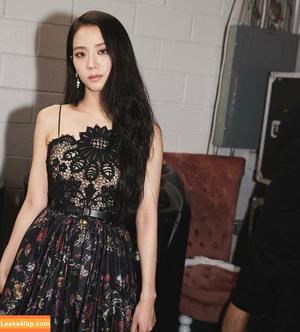 Jisoo photo #0080
