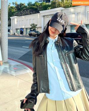 Jisoo photo #0093