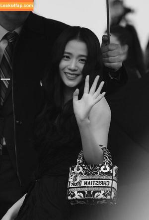 Jisoo photo #0133