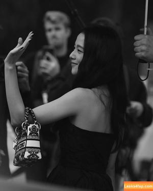 Jisoo photo #0137