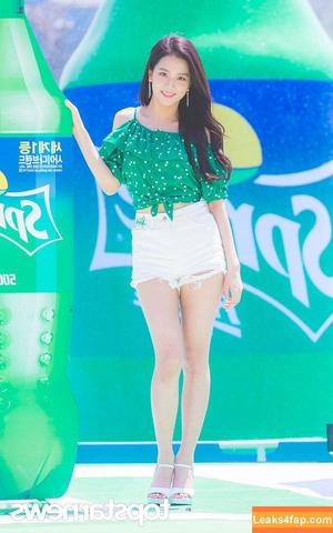 Jisoo photo #0165