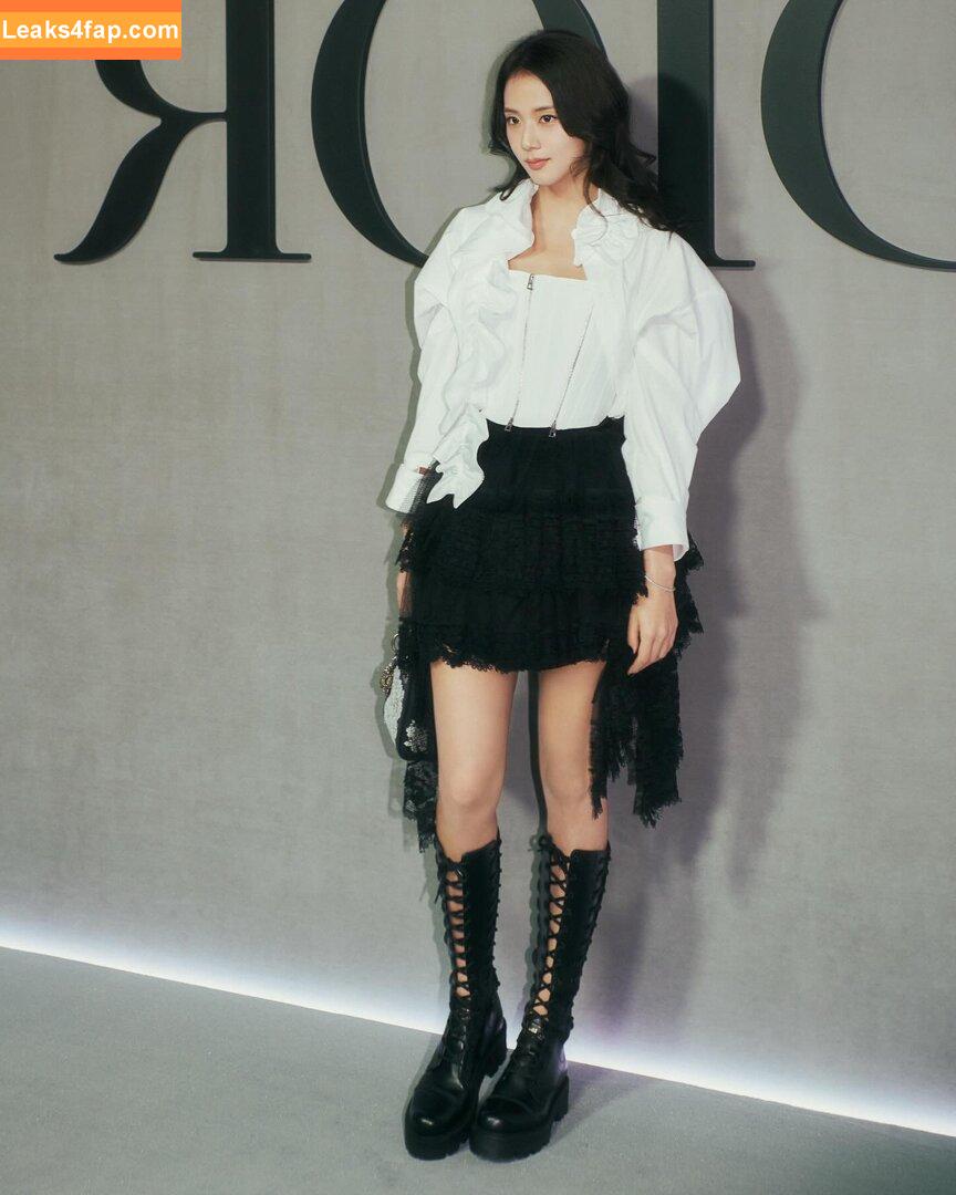 Jisoo / BLACKPINK / qenshizu / sooyaaa__ leaked photo photo #1047