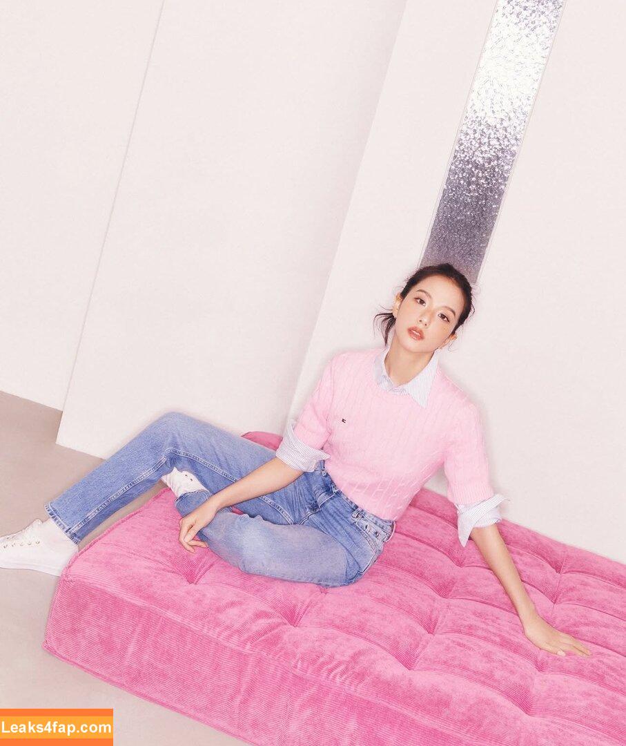 Jisoo / BLACKPINK / qenshizu / sooyaaa__ leaked photo photo #1074
