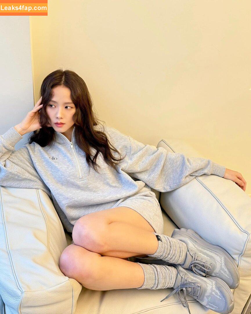 Jisoo / BLACKPINK / qenshizu / sooyaaa__ leaked photo photo #1080