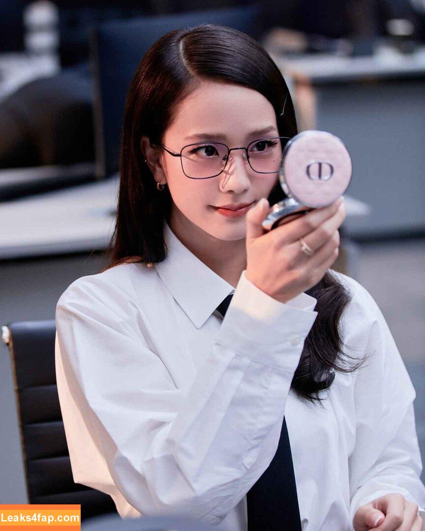 Jisoo / BLACKPINK / qenshizu / sooyaaa__ leaked photo photo #1082
