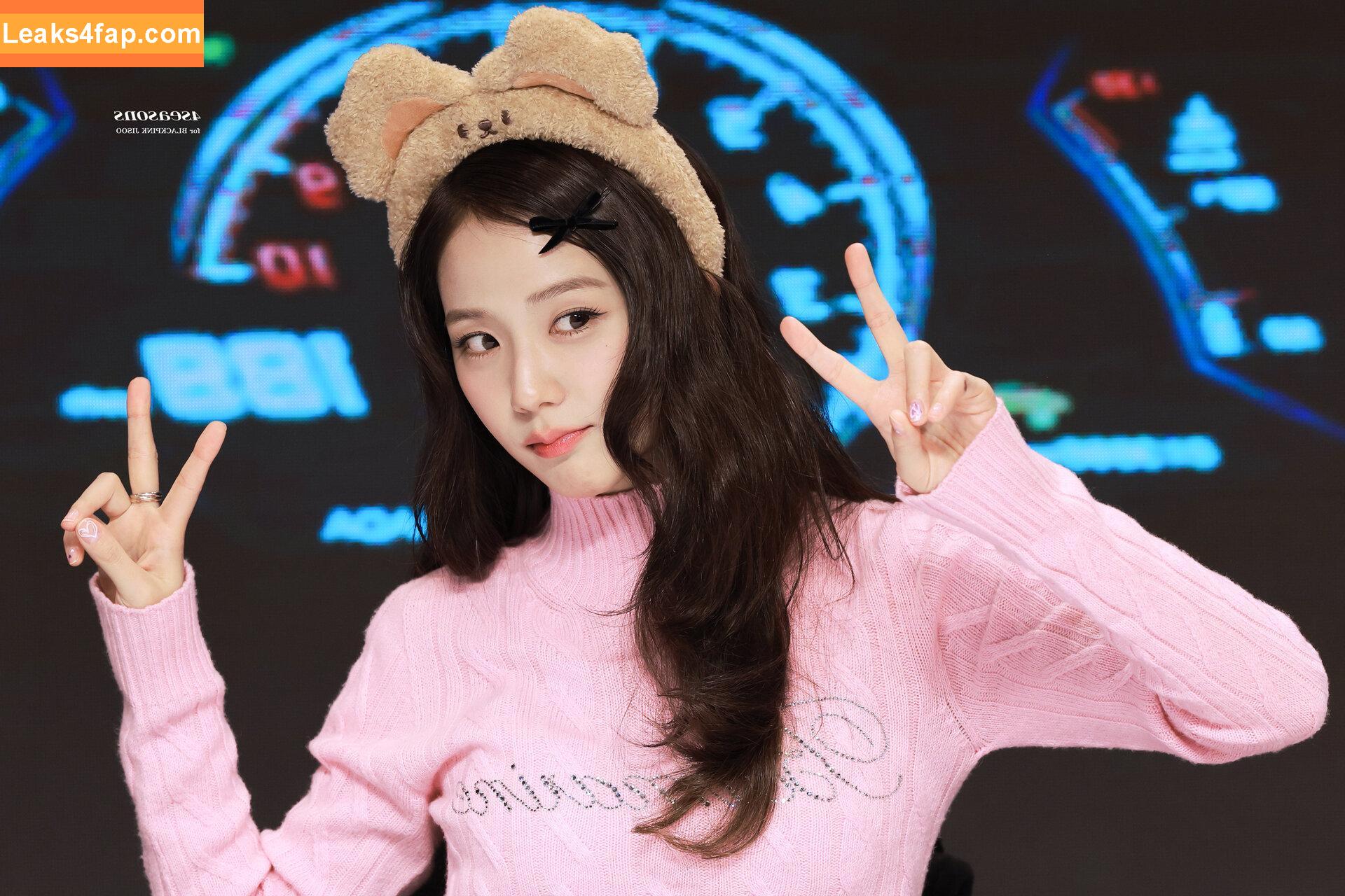 Jisoo / BLACKPINK / qenshizu / sooyaaa__ leaked photo photo #1099