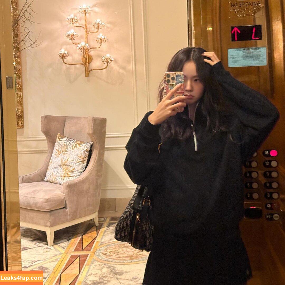 Jisoo / BLACKPINK / qenshizu / sooyaaa__ leaked photo photo #1101