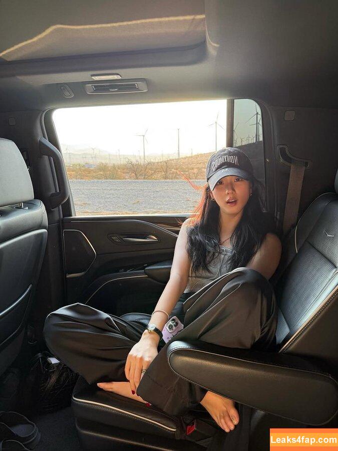 Jisoo / BLACKPINK / qenshizu / sooyaaa__ leaked photo photo #1147