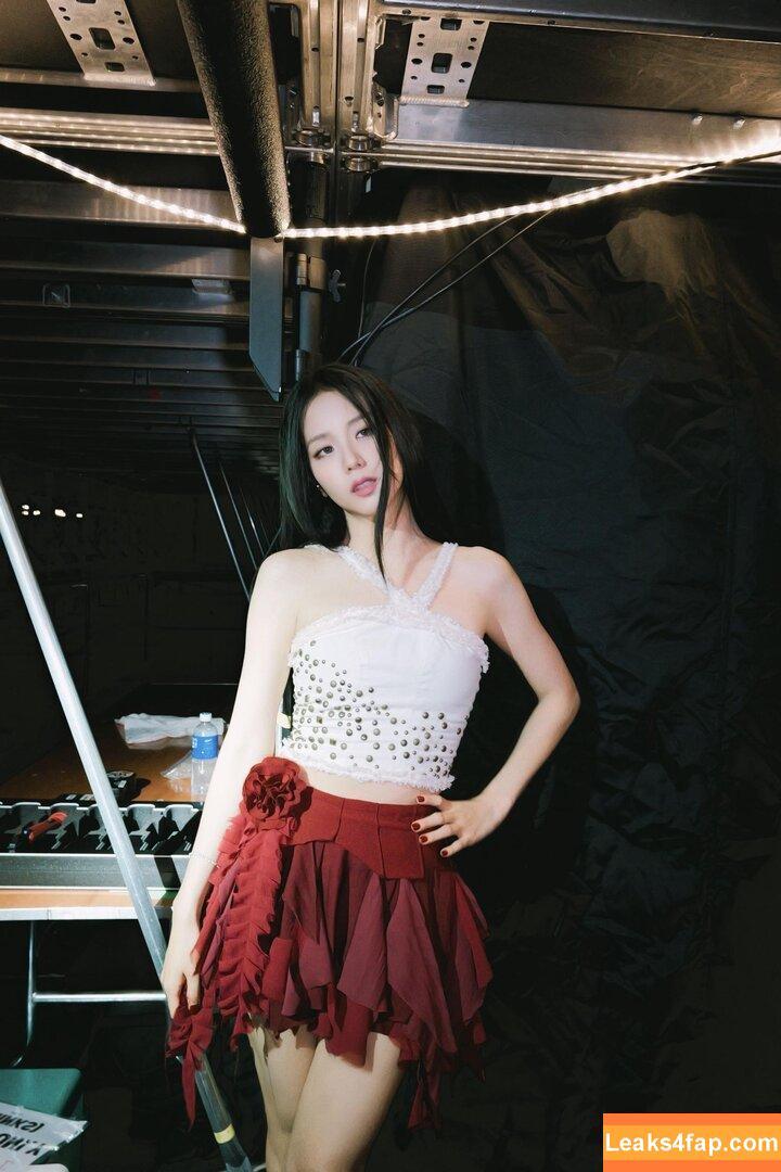 Jisoo / BLACKPINK / qenshizu / sooyaaa__ слитое фото фото #1155