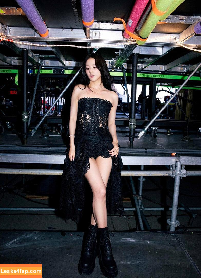 Jisoo / BLACKPINK / qenshizu / sooyaaa__ leaked photo photo #1192