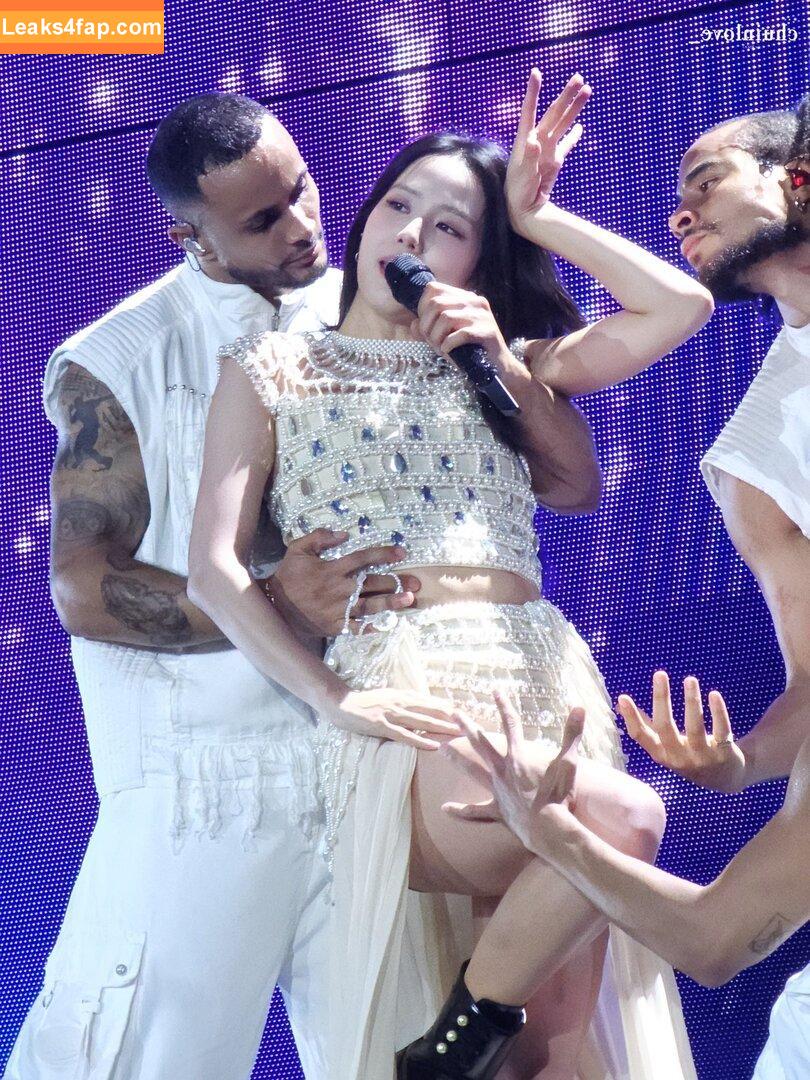 Jisoo / BLACKPINK / qenshizu / sooyaaa__ leaked photo photo #1212