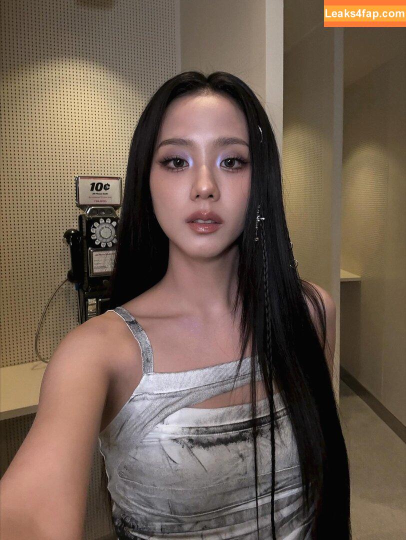 Jisoo / BLACKPINK / qenshizu / sooyaaa__ leaked photo photo #1233