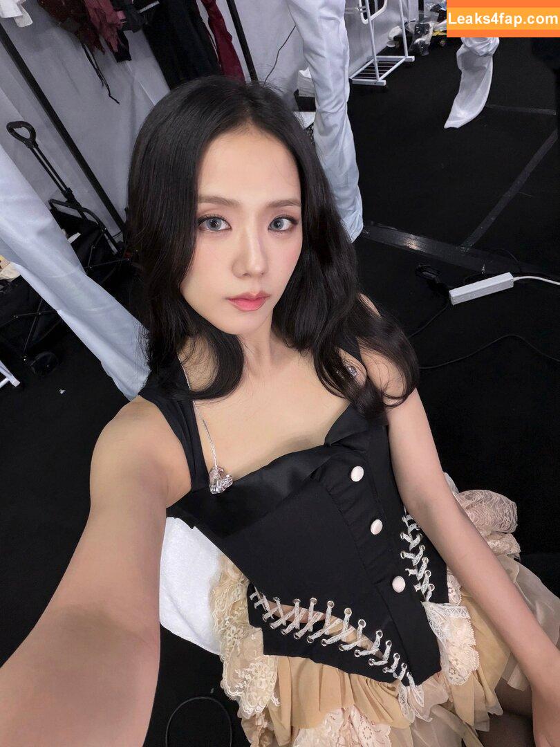 Jisoo / BLACKPINK / qenshizu / sooyaaa__ leaked photo photo #1297