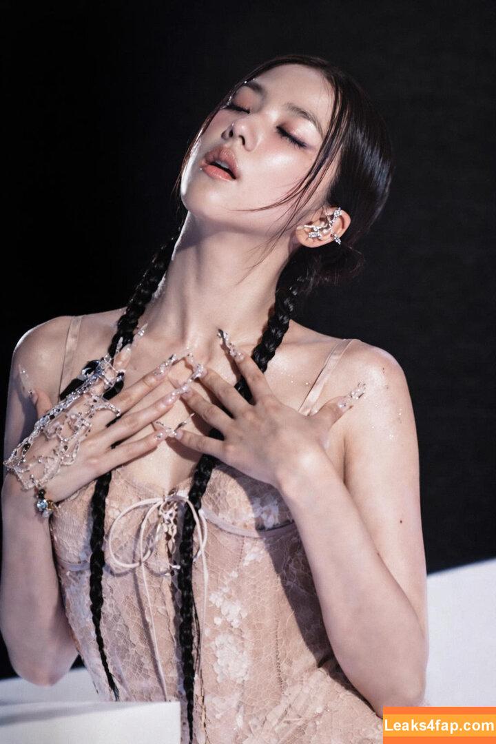 Jisoo / BLACKPINK / qenshizu / sooyaaa__ слитое фото фото #1346