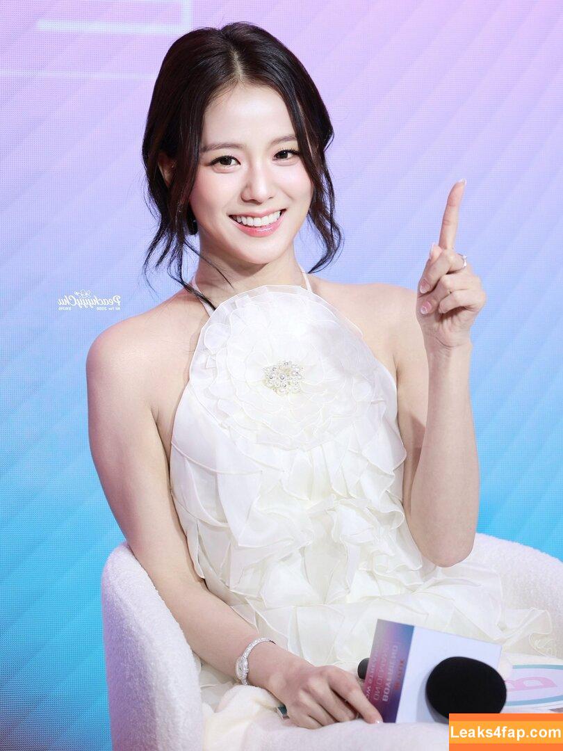 Jisoo / BLACKPINK / qenshizu / sooyaaa__ leaked photo photo #1371