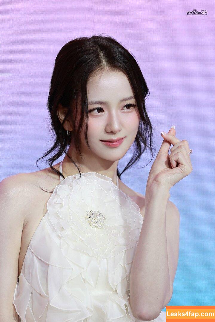 Jisoo / BLACKPINK / qenshizu / sooyaaa__ leaked photo photo #1376