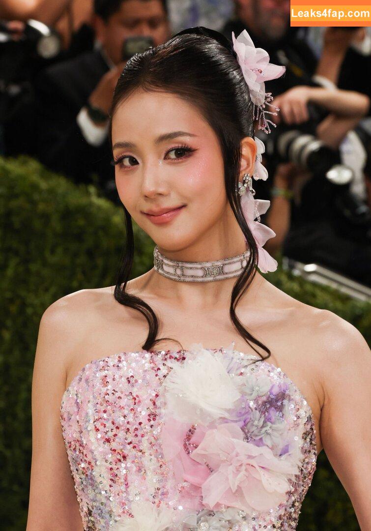 Jisoo / BLACKPINK / qenshizu / sooyaaa__ leaked photo photo #1435