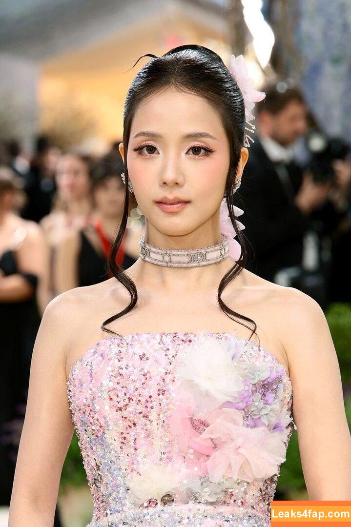 Jisoo / BLACKPINK / qenshizu / sooyaaa__ leaked photo photo #1437