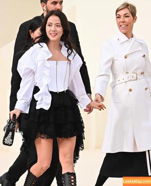 Jisoo photo #1046