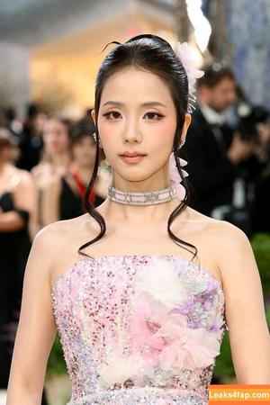 Jisoo photo #1437