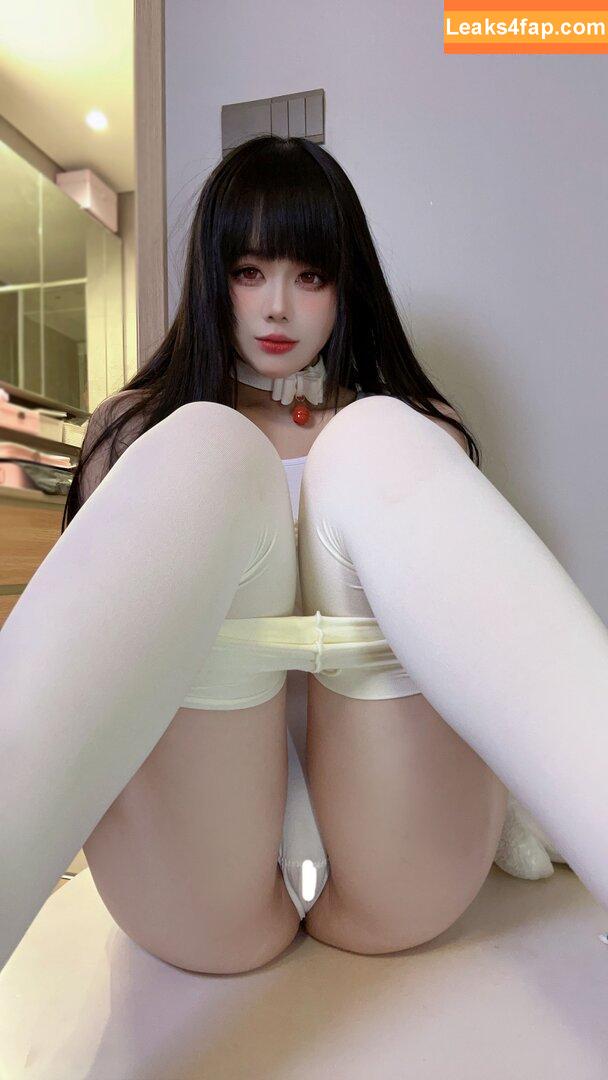 Jiu Yan / Ah Jiu / ajiuconbugugu / nine words 九言 / xinyi.weng leaked photo photo #0214