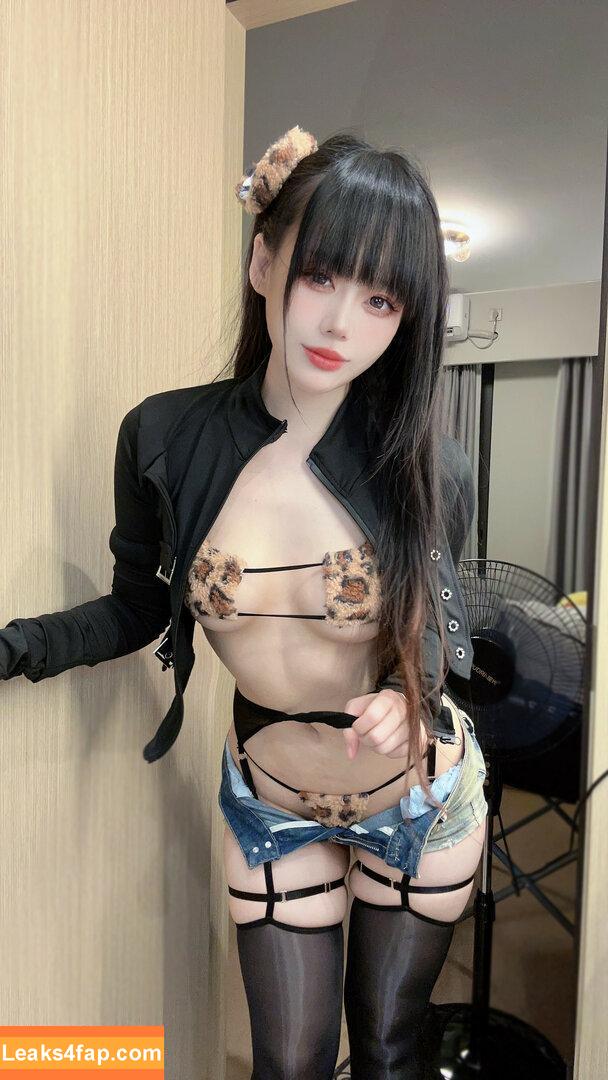 Jiu Yan / Ah Jiu / ajiuconbugugu / nine words 九言 / xinyi.weng leaked photo photo #0386