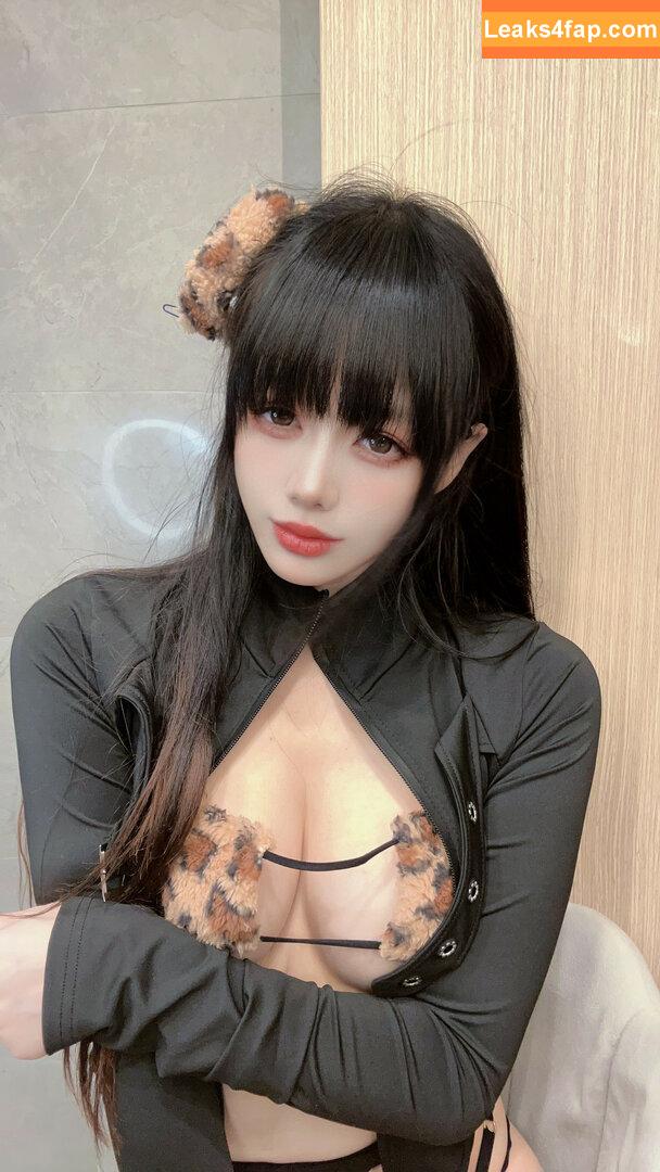 Jiu Yan / Ah Jiu / ajiuconbugugu / nine words 九言 / xinyi.weng leaked photo photo #0404