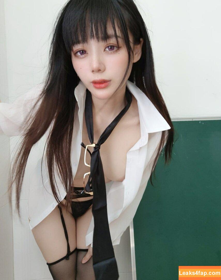 Jiu Yan / Ah Jiu / ajiuconbugugu / nine words 九言 / xinyi.weng leaked photo photo #0656