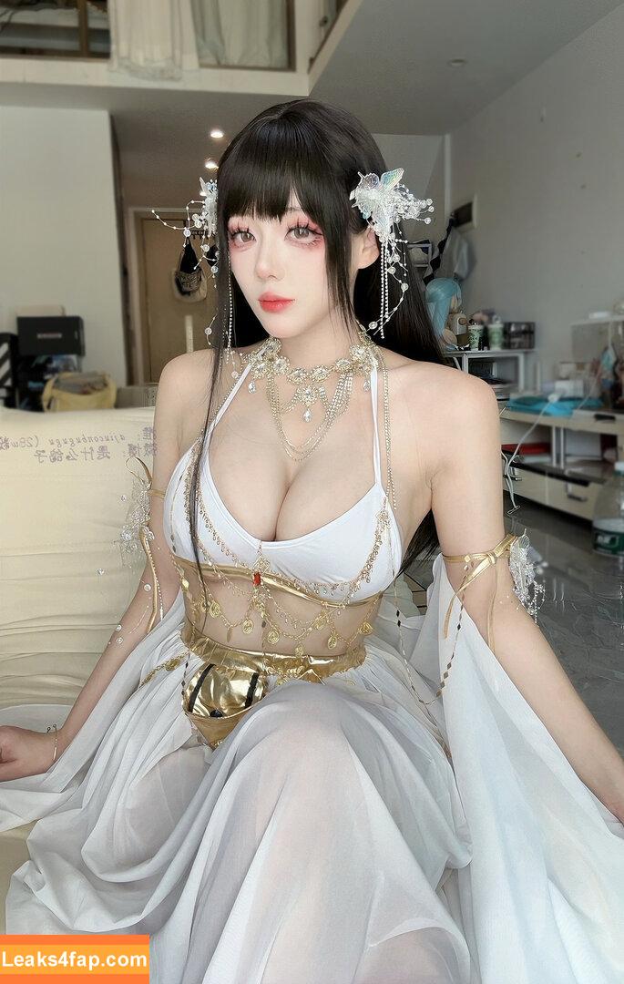 Jiu Yan / Ah Jiu / ajiuconbugugu / nine words 九言 / xinyi.weng leaked photo photo #0729