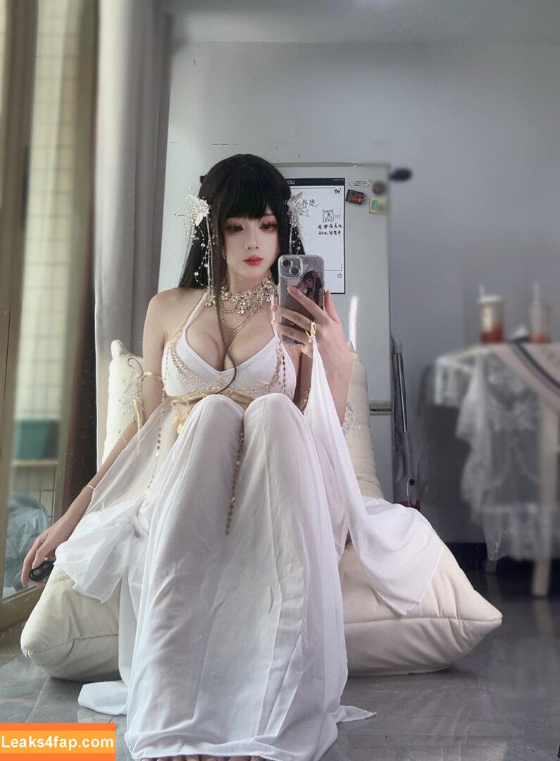 Jiu Yan / Ah Jiu / ajiuconbugugu / nine words 九言 / xinyi.weng leaked photo photo #0731