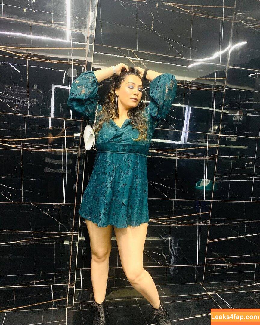 Jiya Popat / jiya_love_199 leaked photo photo #0013
