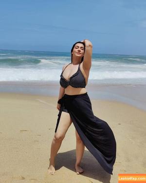 Jiya Popat photo #0025