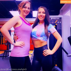 jjandfriends photo #0035