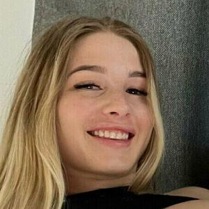 Jjennys / Cbhotblonde / you_blonde leaked photo photo #0005