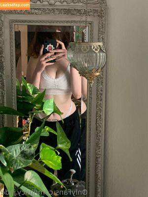 jjuicy.jade photo #0001