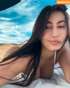 jjuliivargass photo #0045