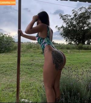 jjuliivargass photo #0109