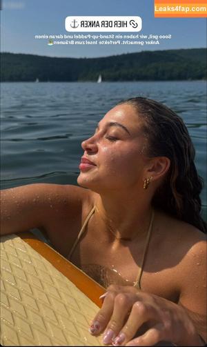 Joana Salamone photo #0132
